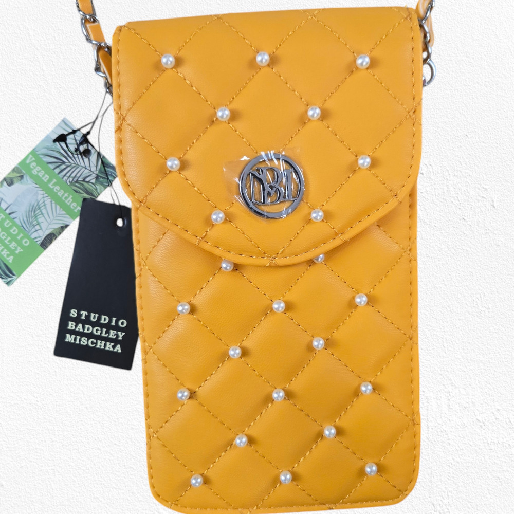 Badgley Mischka Mustard Yellow Quilted Pearl Chain Strap Luxe Phone Case Purse - Picture 4 of 9